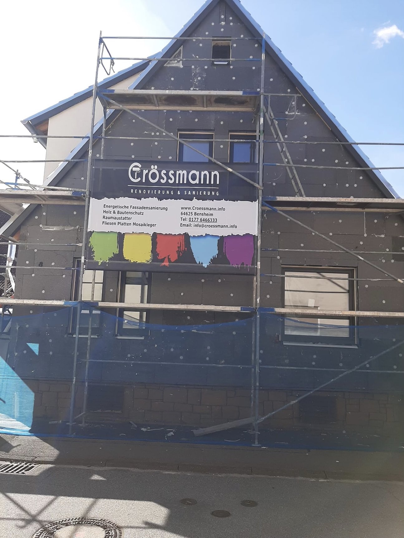 Farbkonzept für modernes Wohnhaus